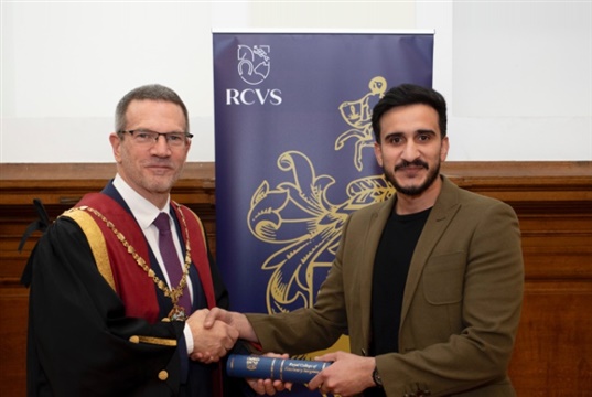 UK vet profession welcomes record number of overseas surgeons